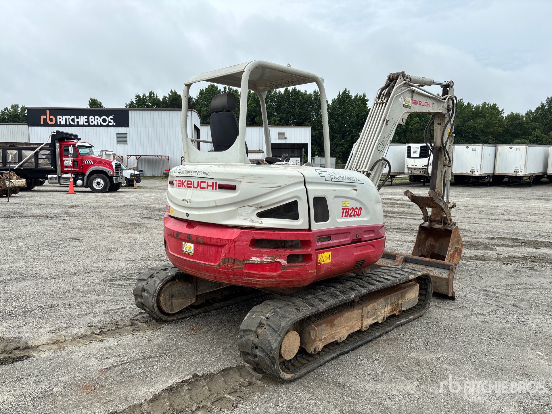 General Appearance with Picture, Right Rear Corner