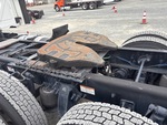 4 Underbody - Truck with