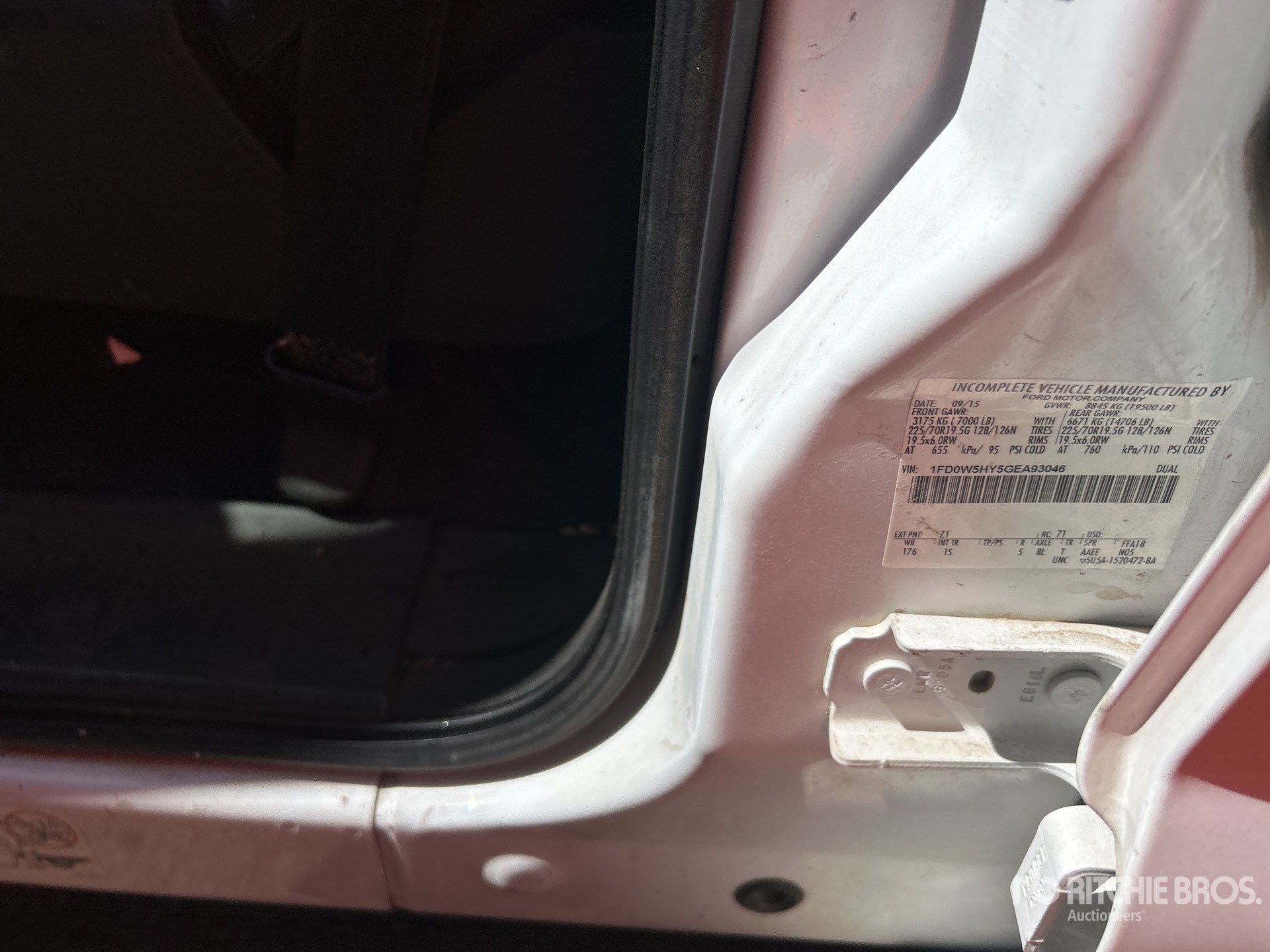 Photo of a 2016 Ford F-550