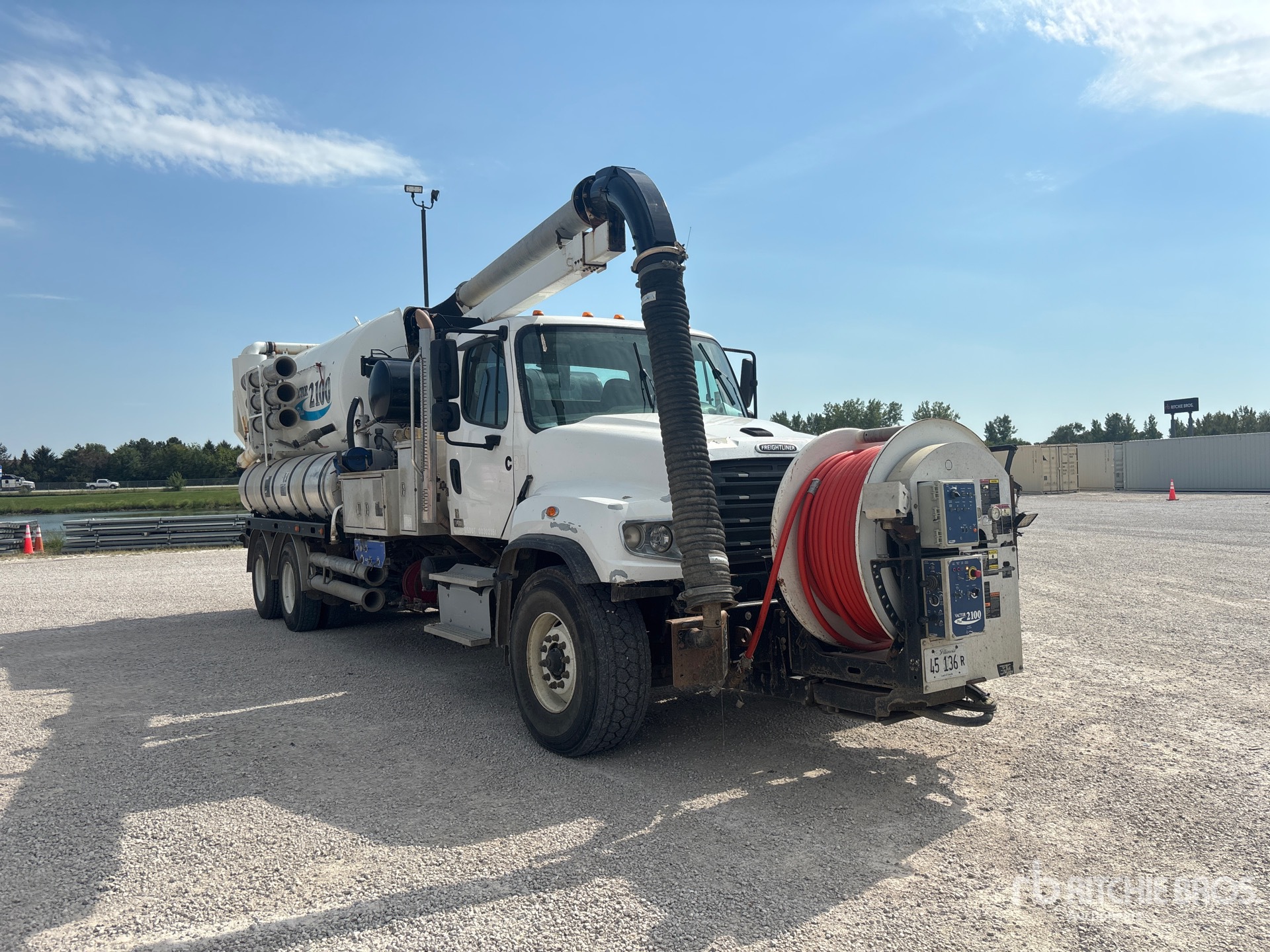 2017 Freightliner 114SD