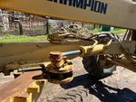 Hydraulics with Saddle Lock Pin