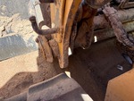 Chassis with Quick Coupler to Arms Pins