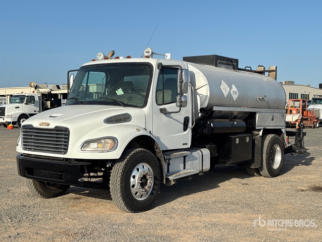 2009 Freightliner M2 106 Etnyre 2000 Gal On 4x2 Asphalt Distributor Truck