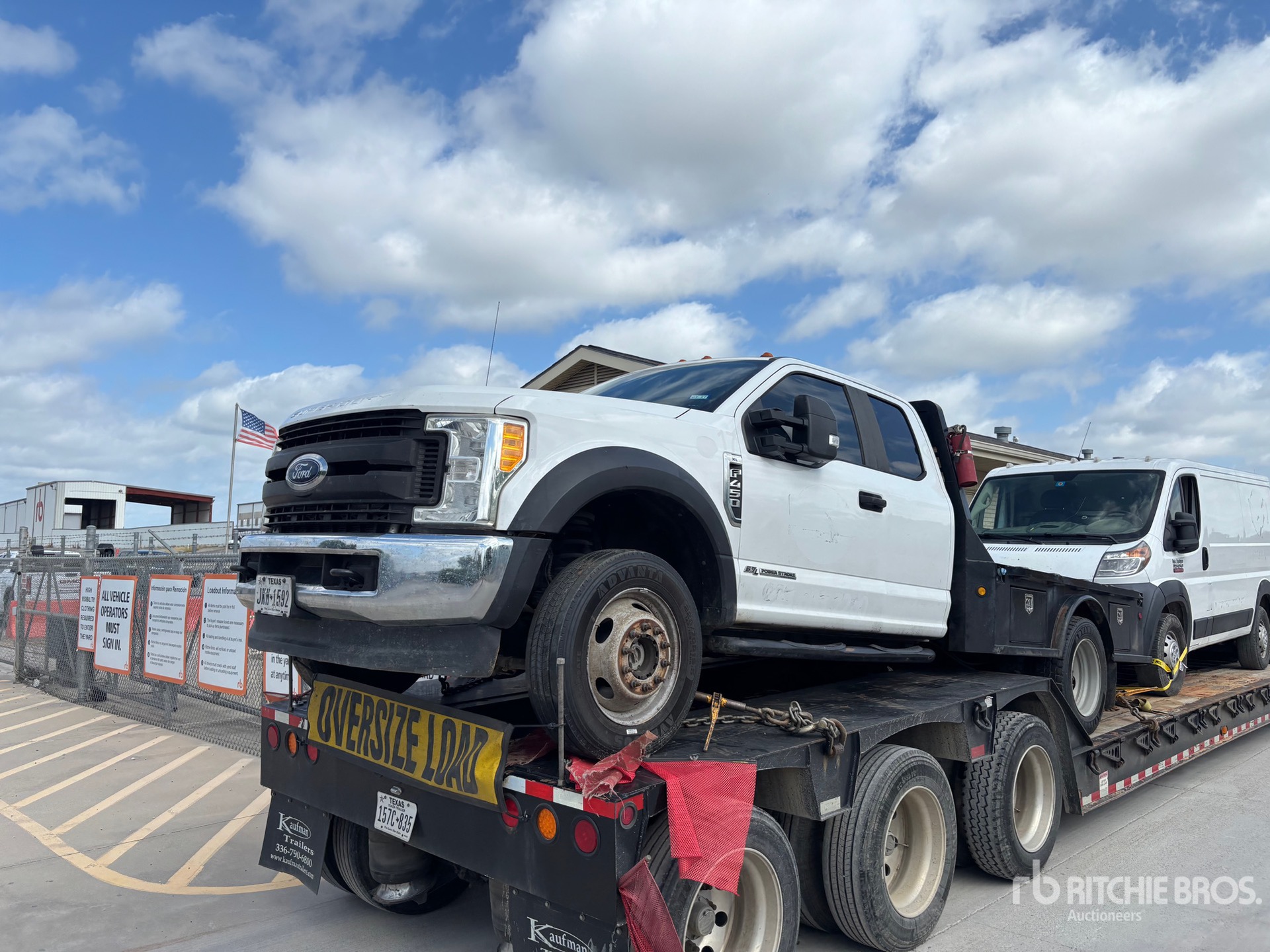 Photo of a 2017 Ford F-450 XL