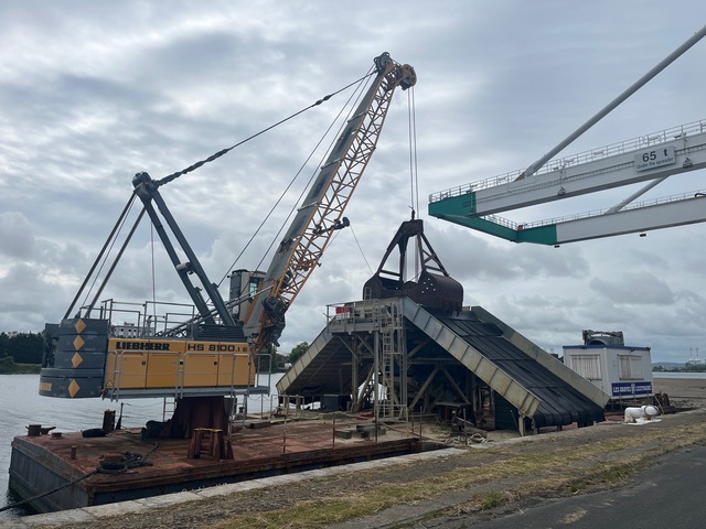 2019 Liebherr HS8100.1E Electric Lattice Boom Crane Mounted On Canard Dredge Barge
