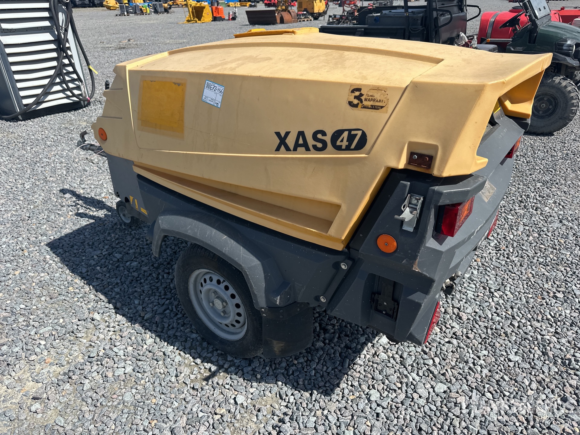 General Appearance with Picture, Left Rear Corner