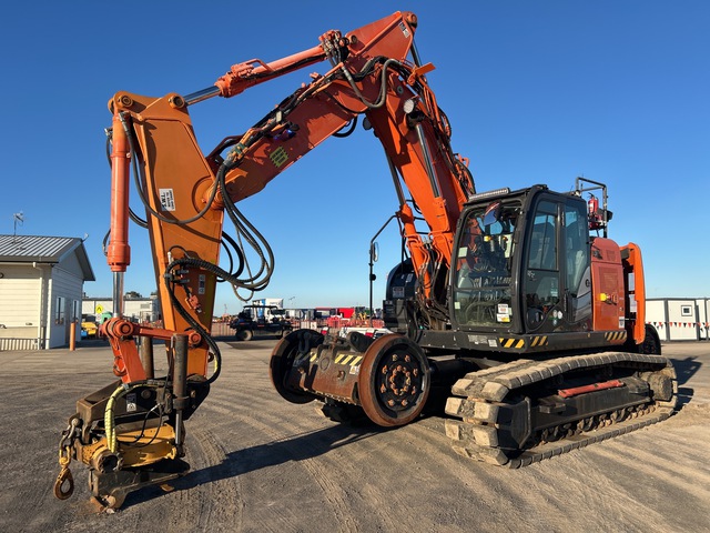 2018 Hitachi ZX225USLC-6 Tracked Excavator