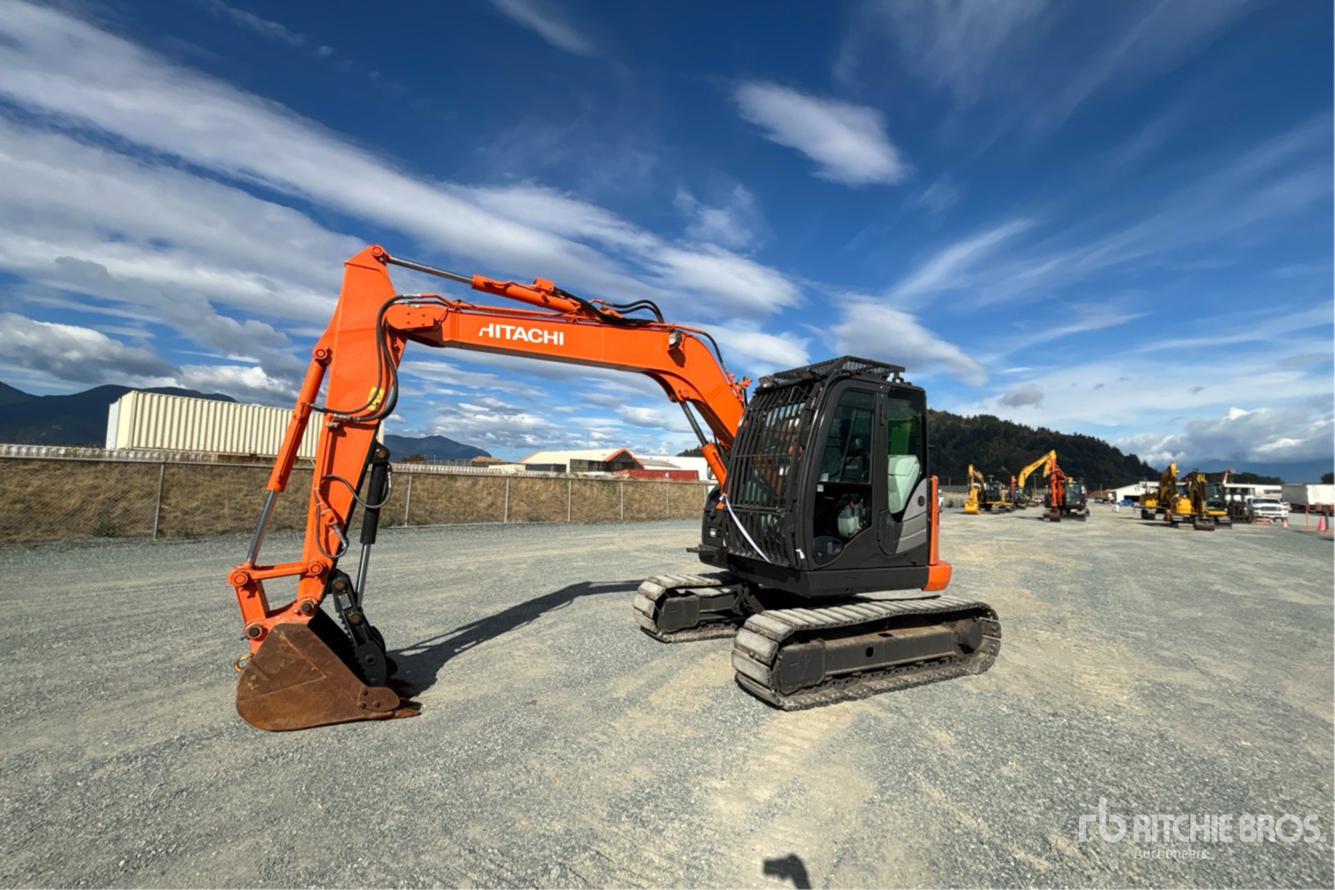 2017 Hitachi ZX75USK-5B