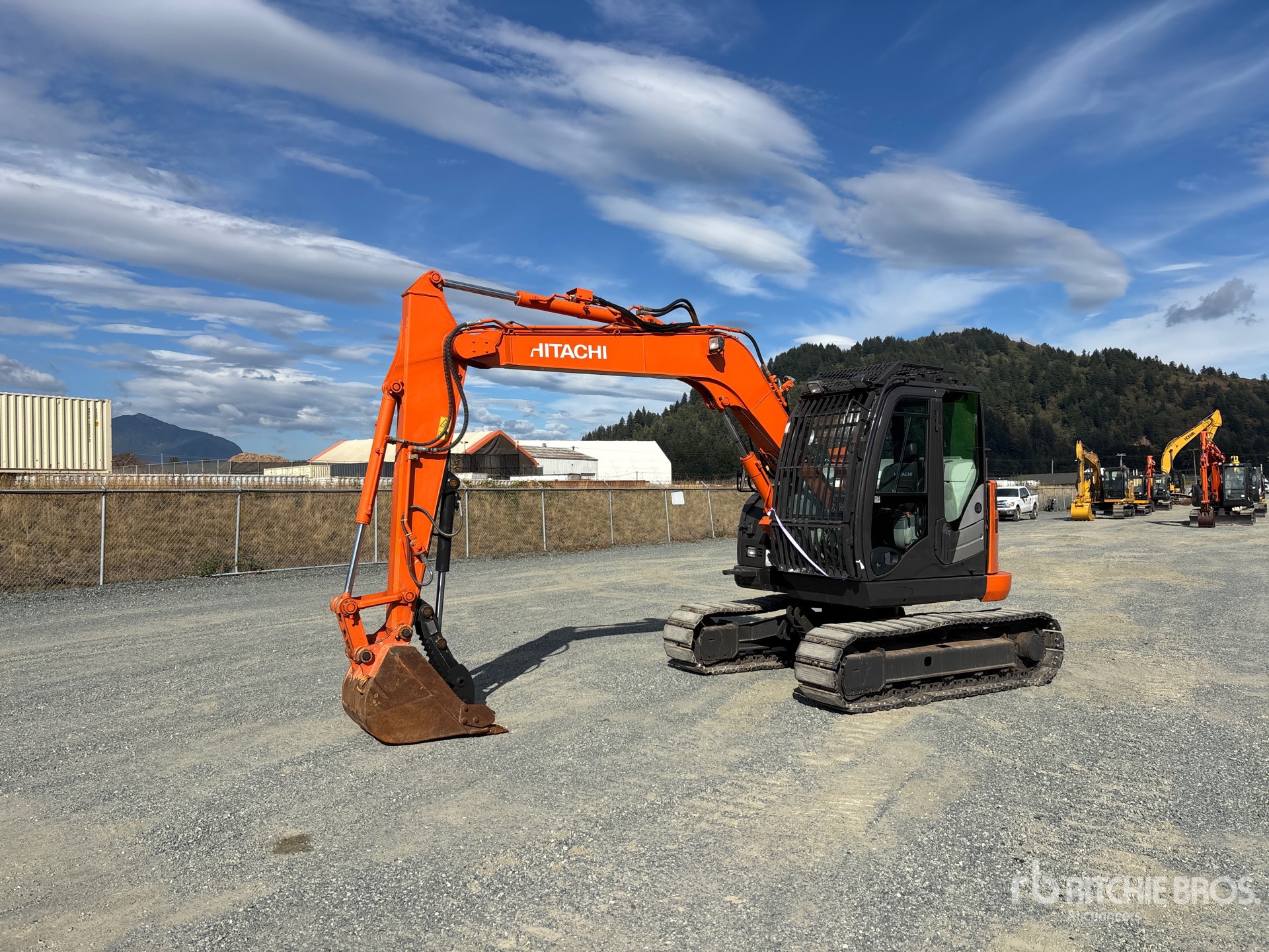 2017 Hitachi ZX75USK-5B