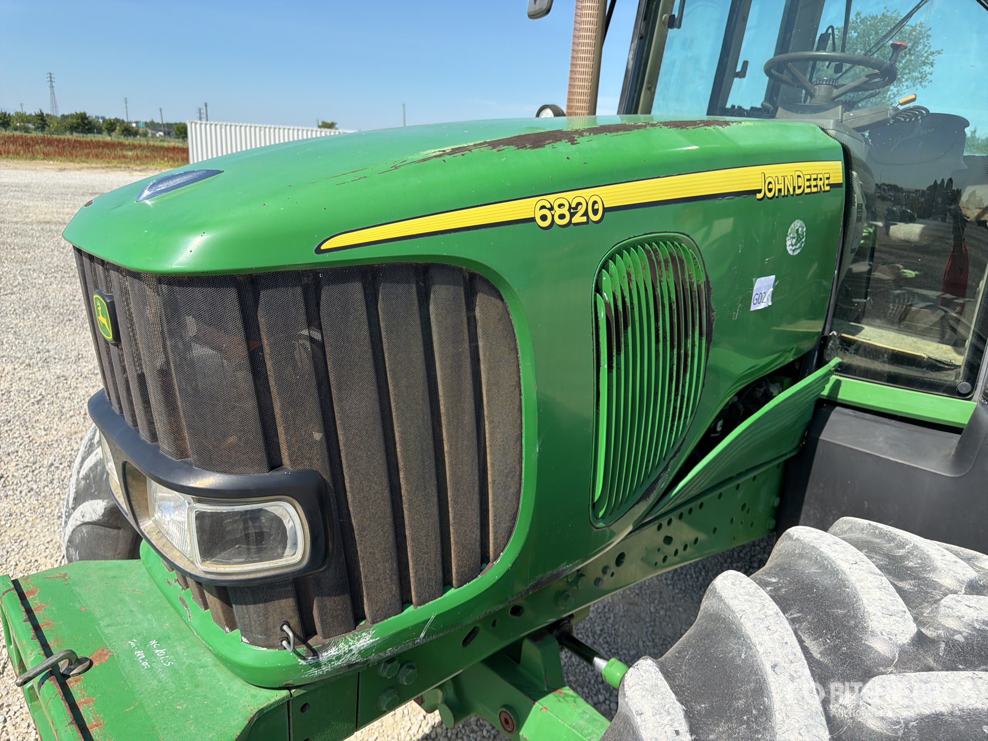2003 John Deere 6820