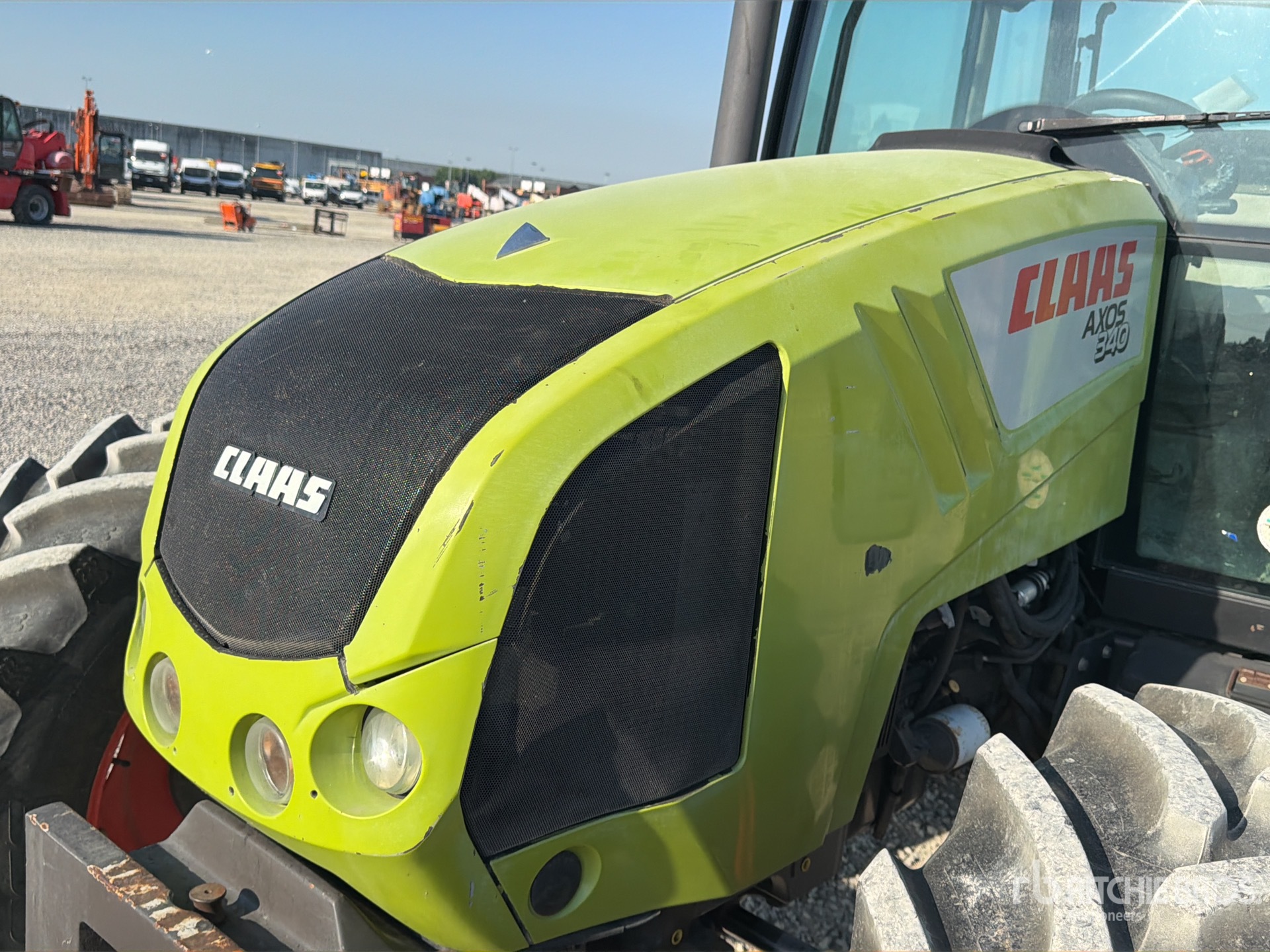 2009 Claas AXOS 340