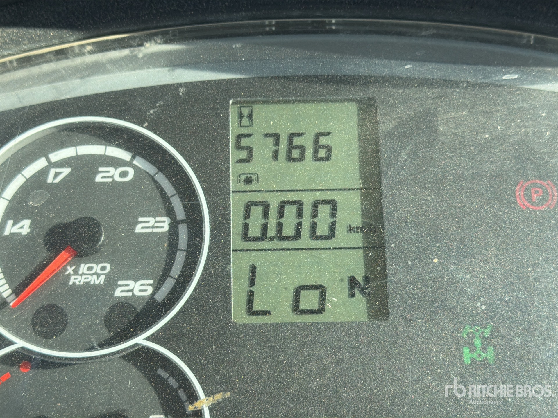 2009 Claas AXOS 340