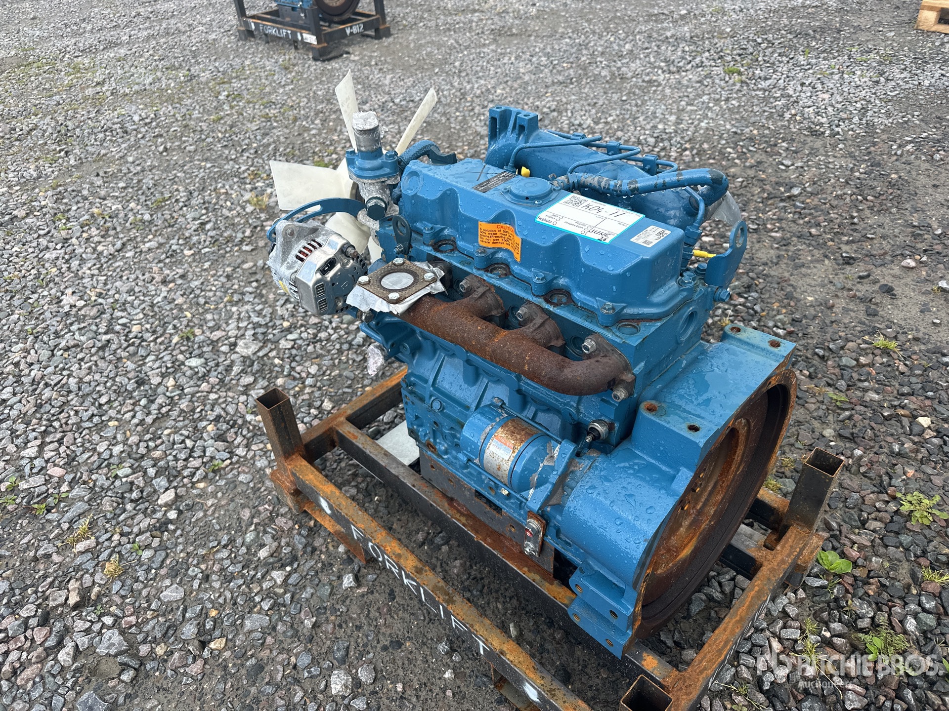 General Appearance with Picture, Left Rear Corner