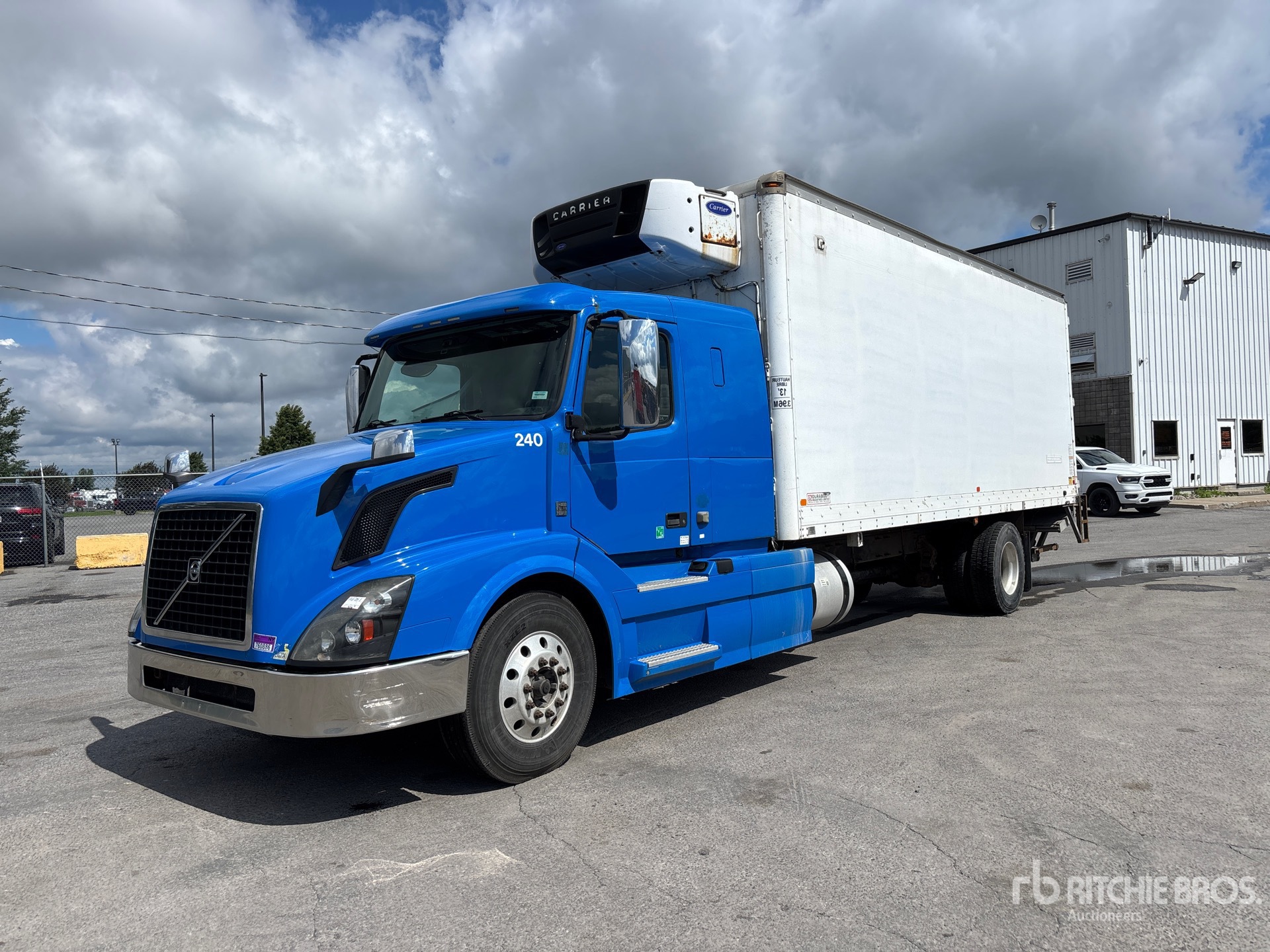 Photo of a 2013 Volvo VNL