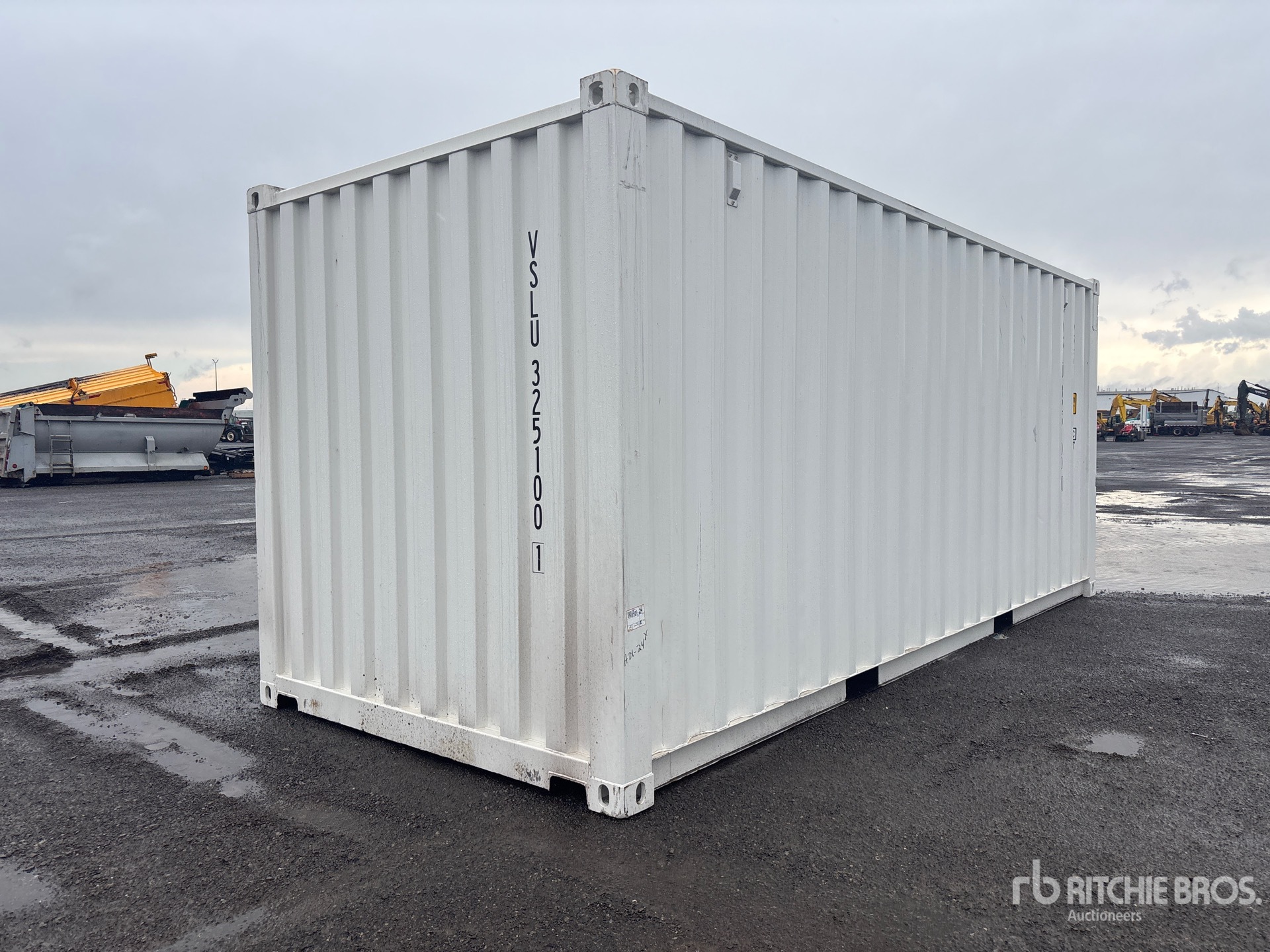 General Appearance with Picture, Right Rear Corner
