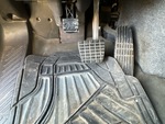 Cab with Control de Frenos