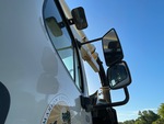Cab with Espejos