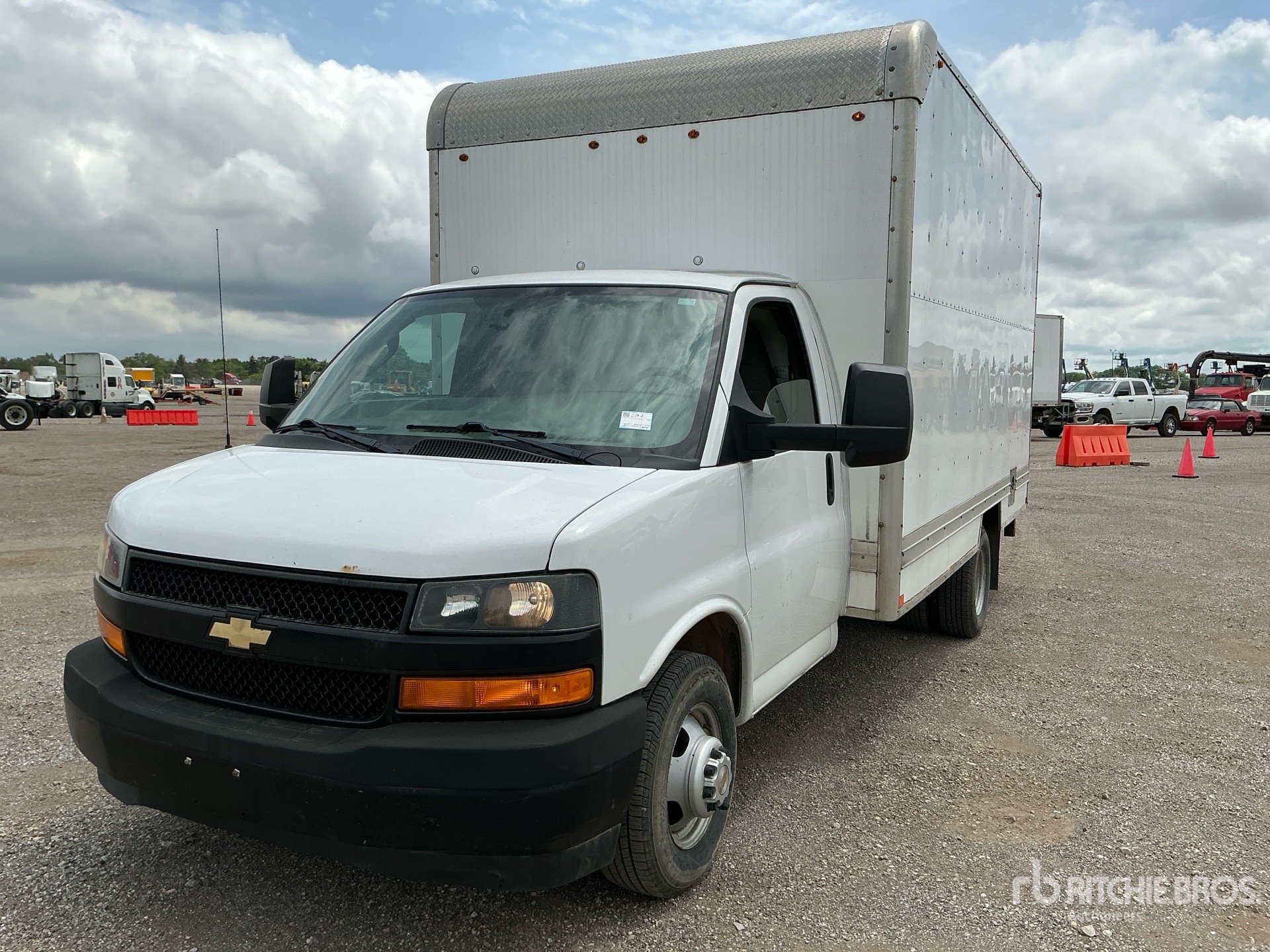 General Appearance with Picture, Left Front Corner