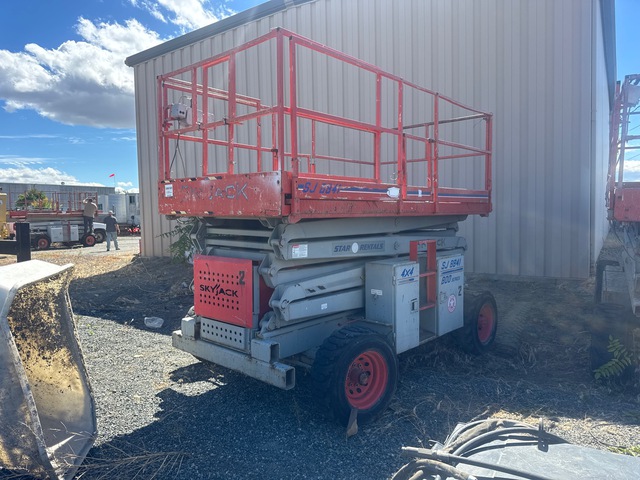 Skyjack SJ8841RT Dual Fuel 4x4 Scissor Lift