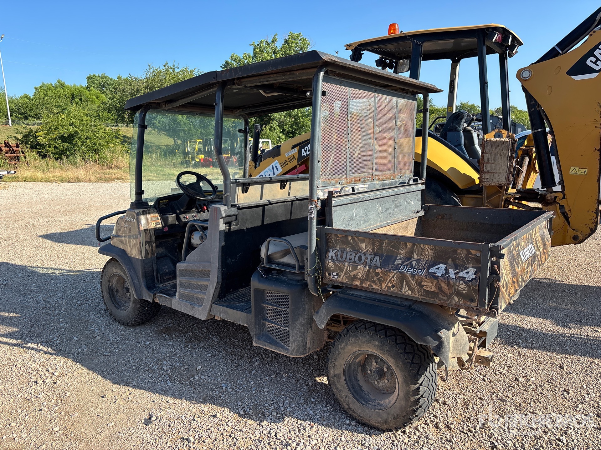 General Appearance with Picture, Left Rear Corner