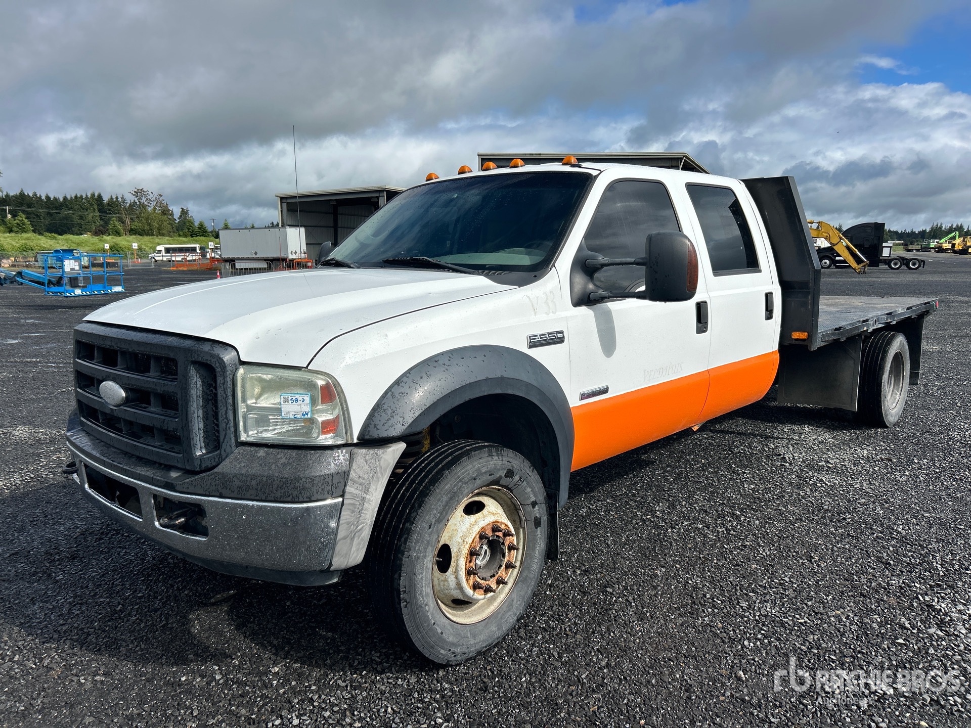 Photo of a 2007 Ford F-550