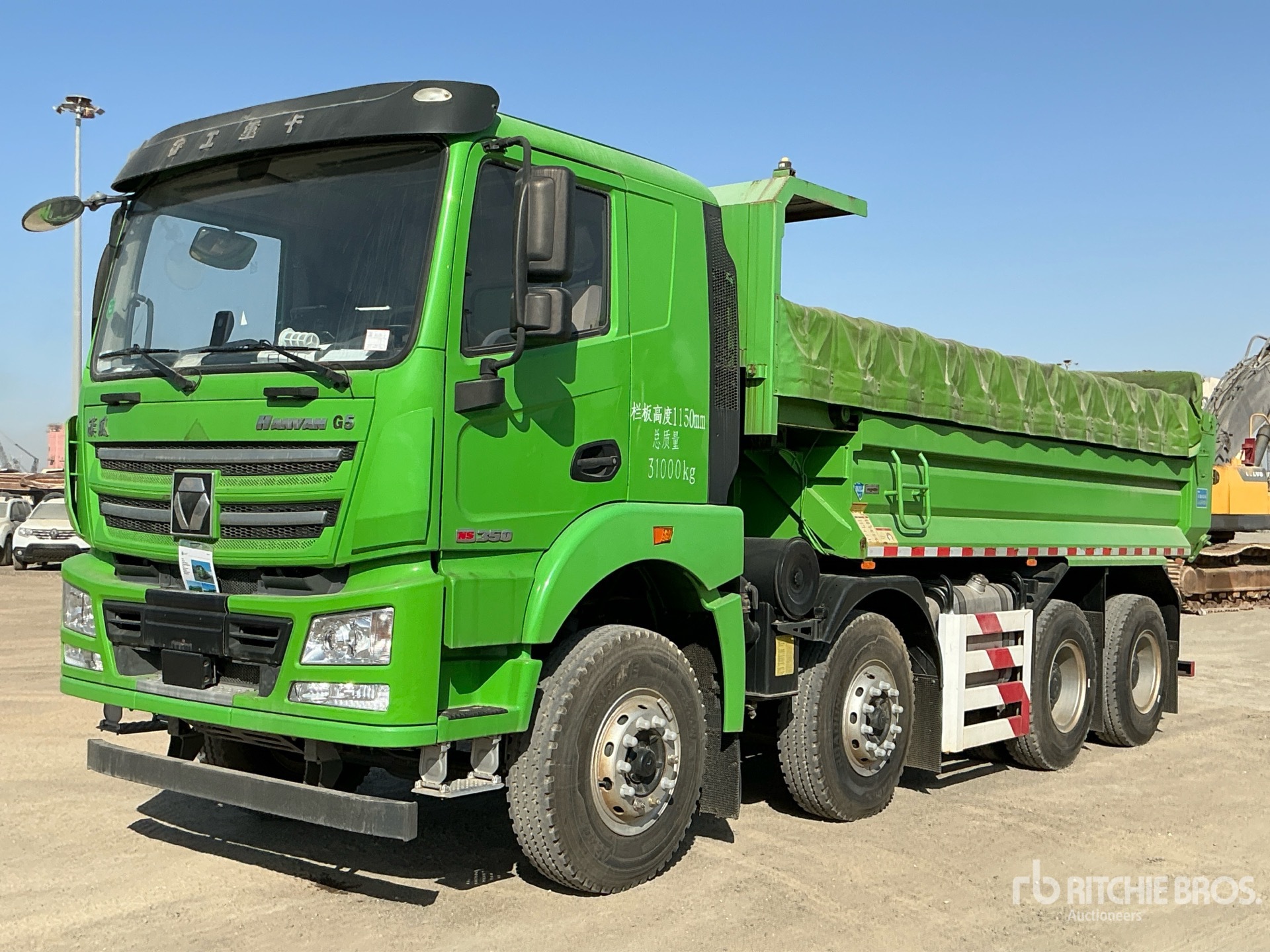 Photo of a 2021 XCMG XGA3310D6NEX