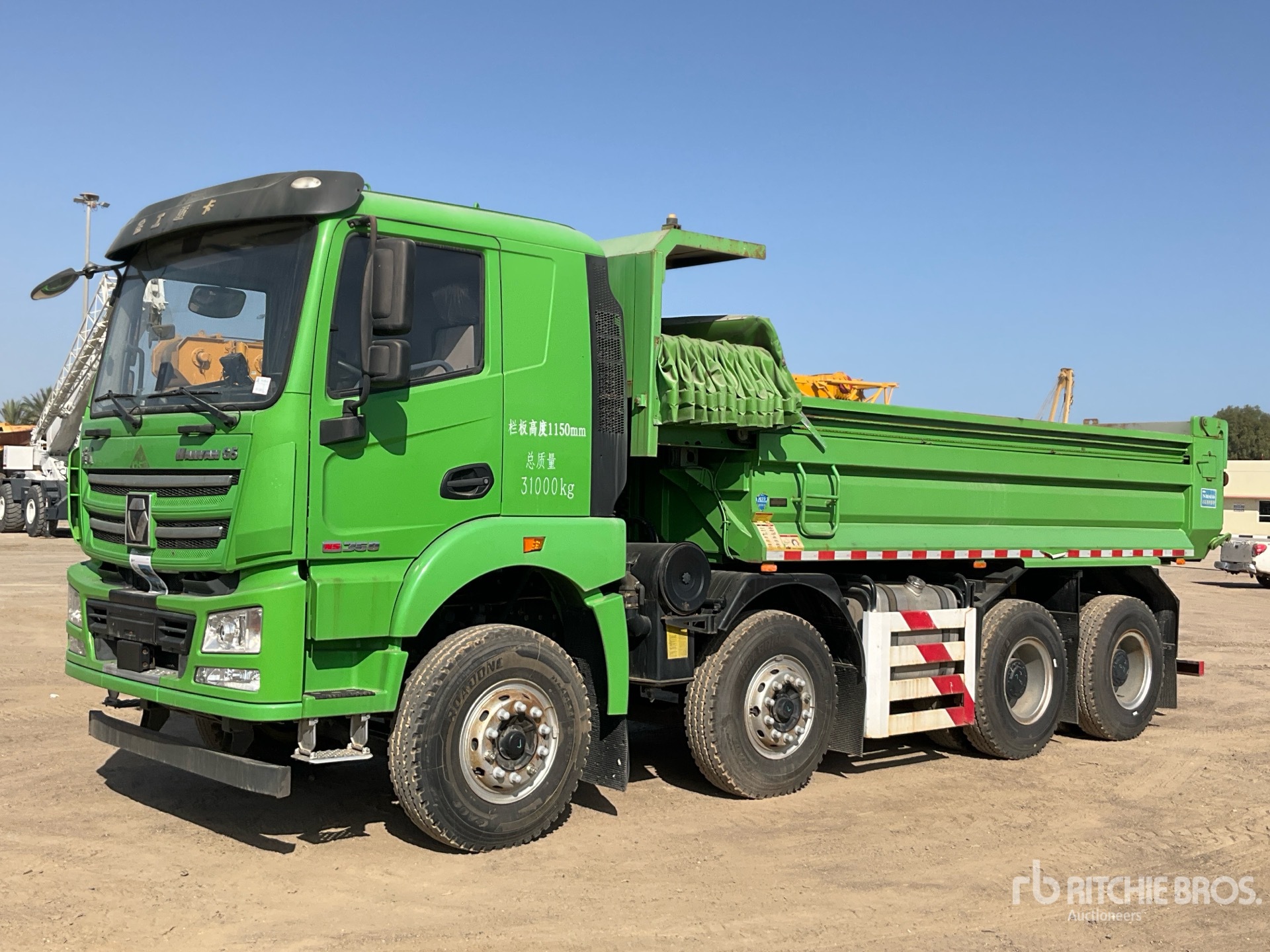 Photo of a 2021 XCMG XGA3310D6NEX