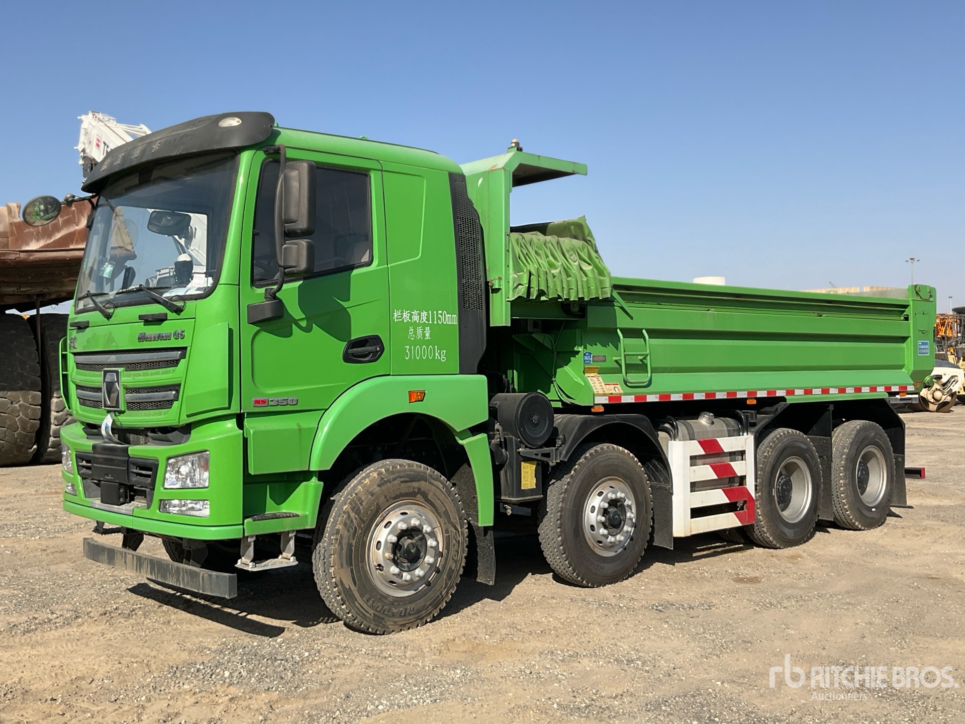 Photo of a 2021 XCMG XGA3310D6NEX