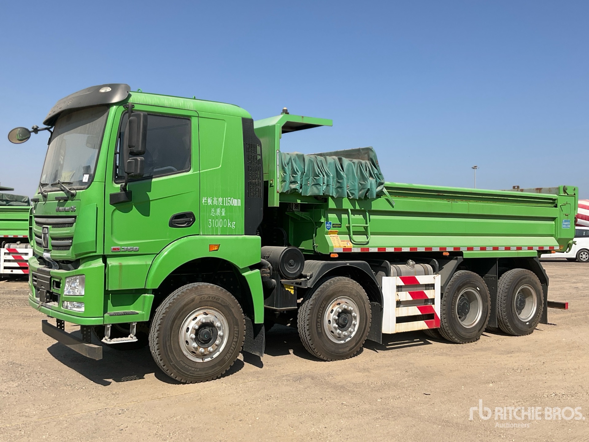 Photo of a 2021 XCMG XGA3310D6NEX
