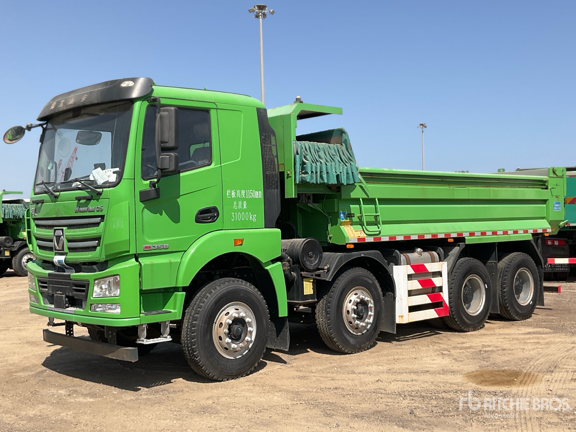 Photo of a 2021 XCMG XGA3310D6NEX