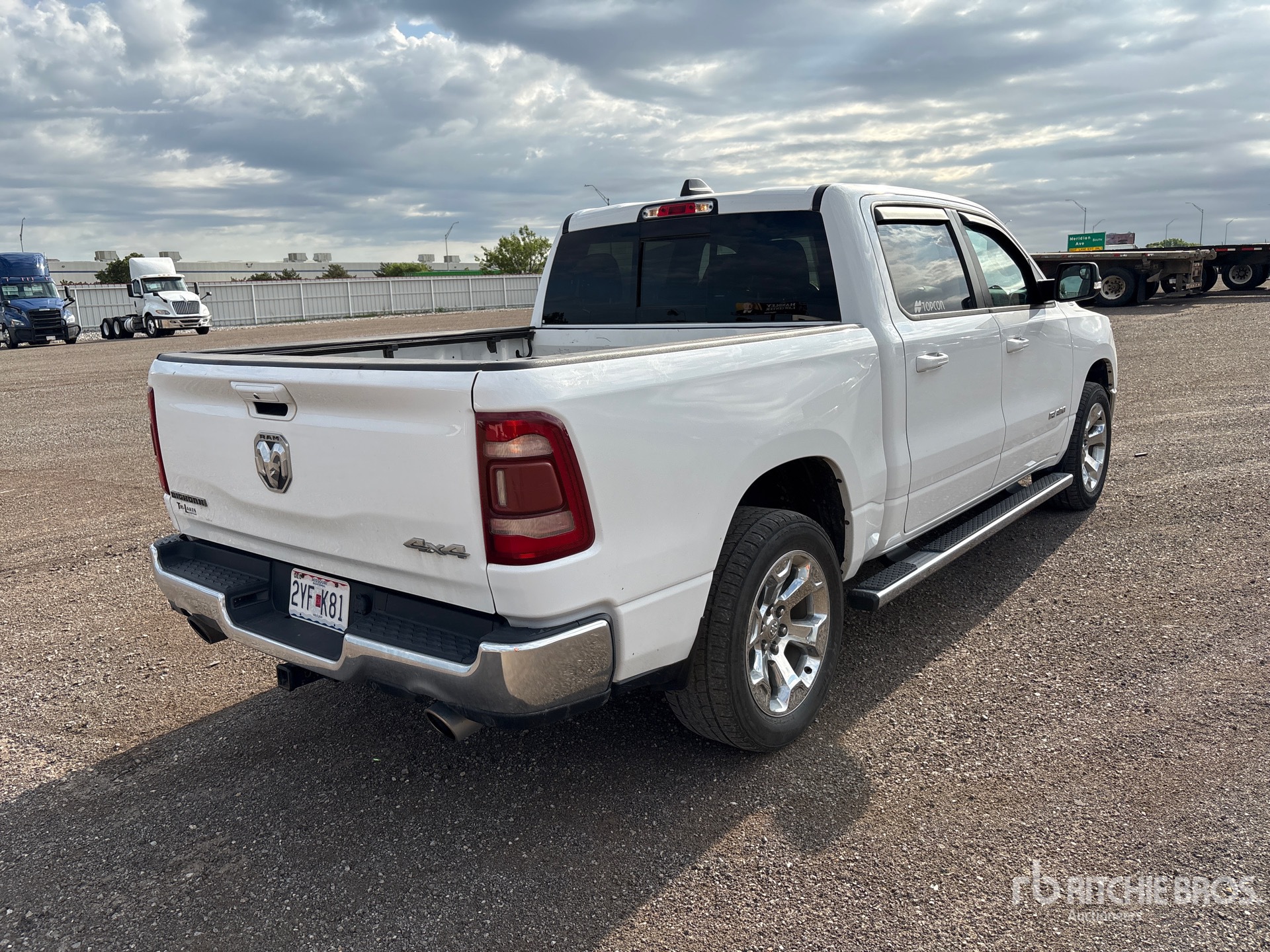 General Appearance with Picture, Right Rear Corner