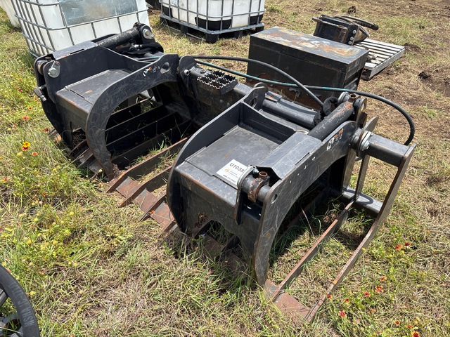 2021 Paladin 80 in Q/C Skid Steer Brush Grapple Bucket 2021 Paladin 80 in Q/C Skid Steer Brush Grapple Bucket