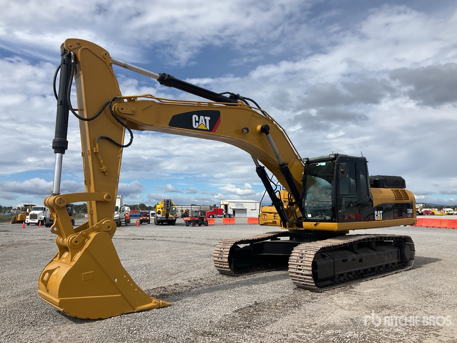 Photo of a 2013 Caterpillar 336DL