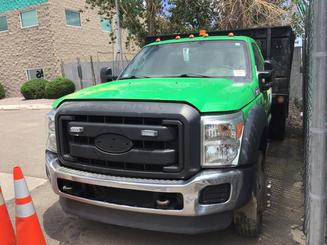 2014 Ford F-450 Super Duty 4x4 S/A Flatbed Truck