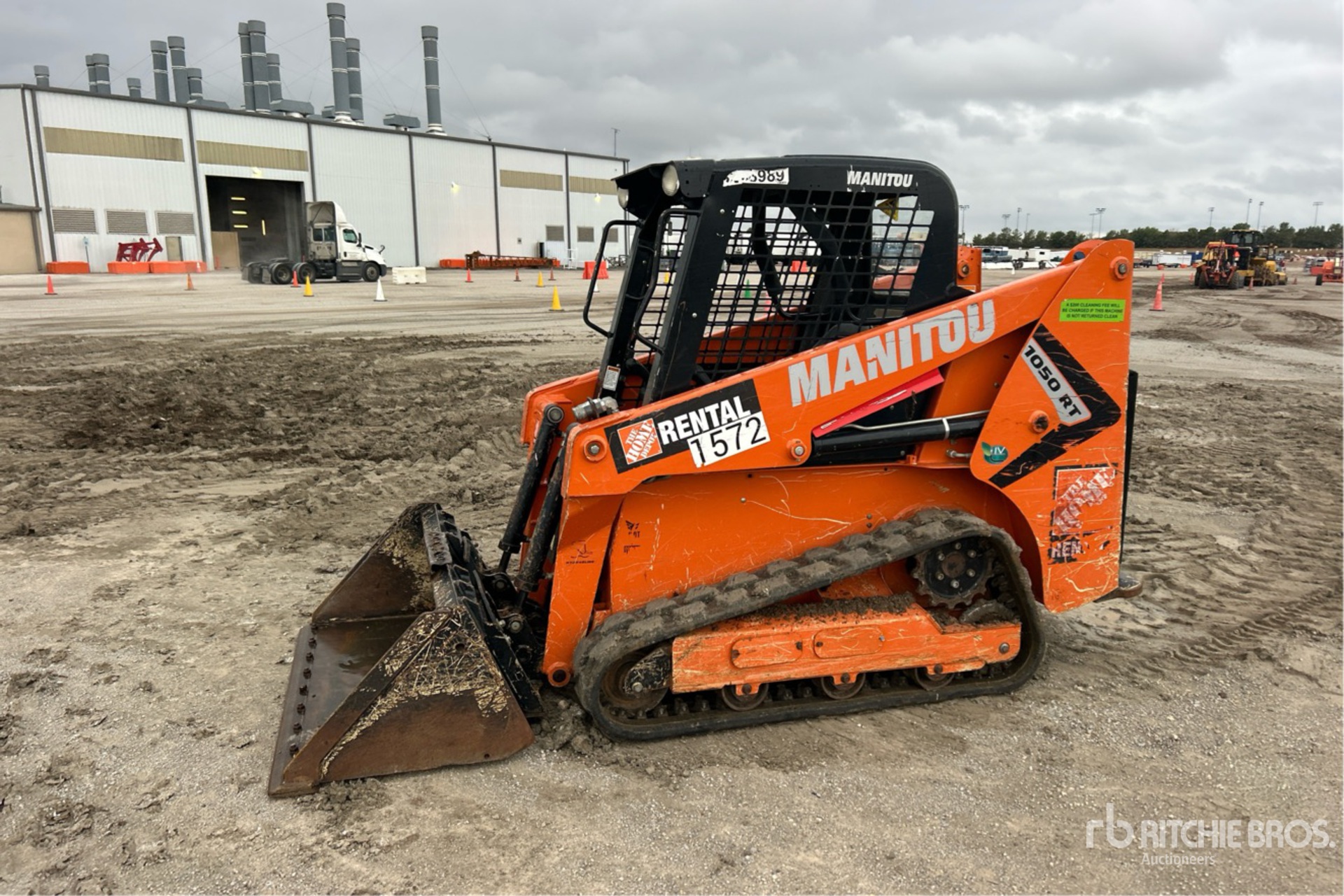 2022 Manitou 1050RT