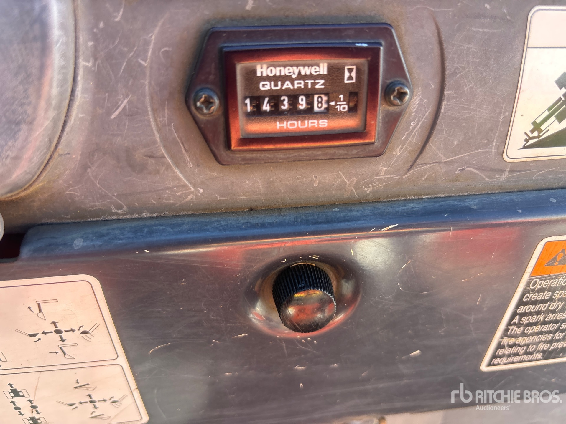 2019 Kubota K008-3