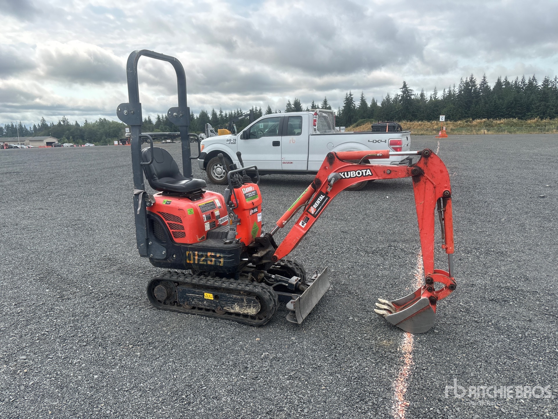 2019 Kubota K008-3