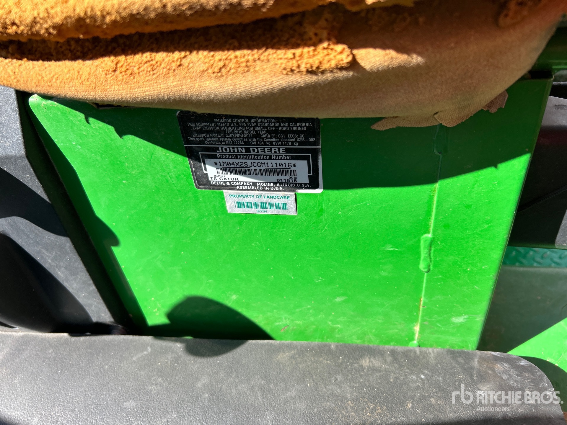 2016 John Deere 4X2