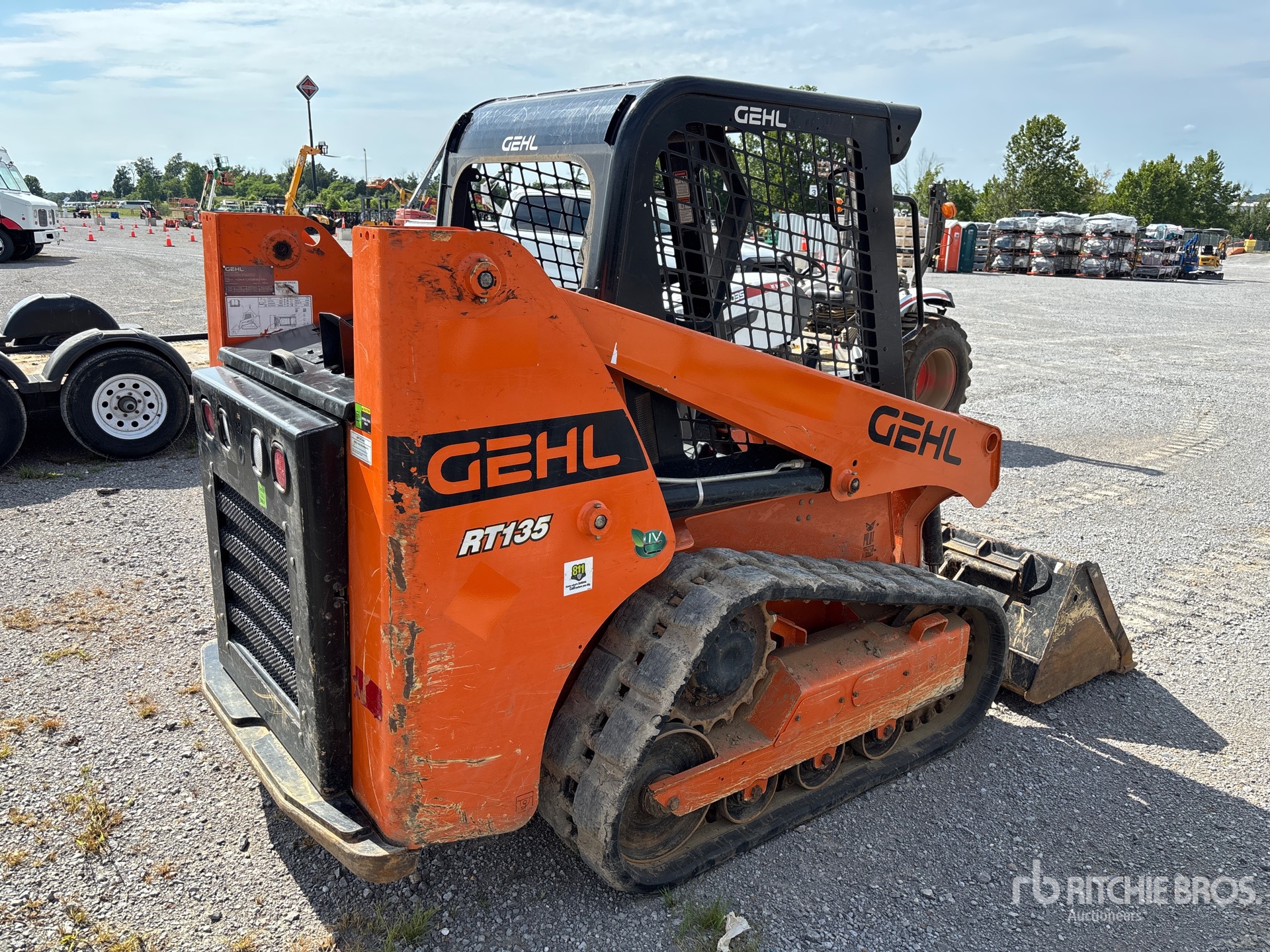 General Appearance with Picture, Right Rear Corner