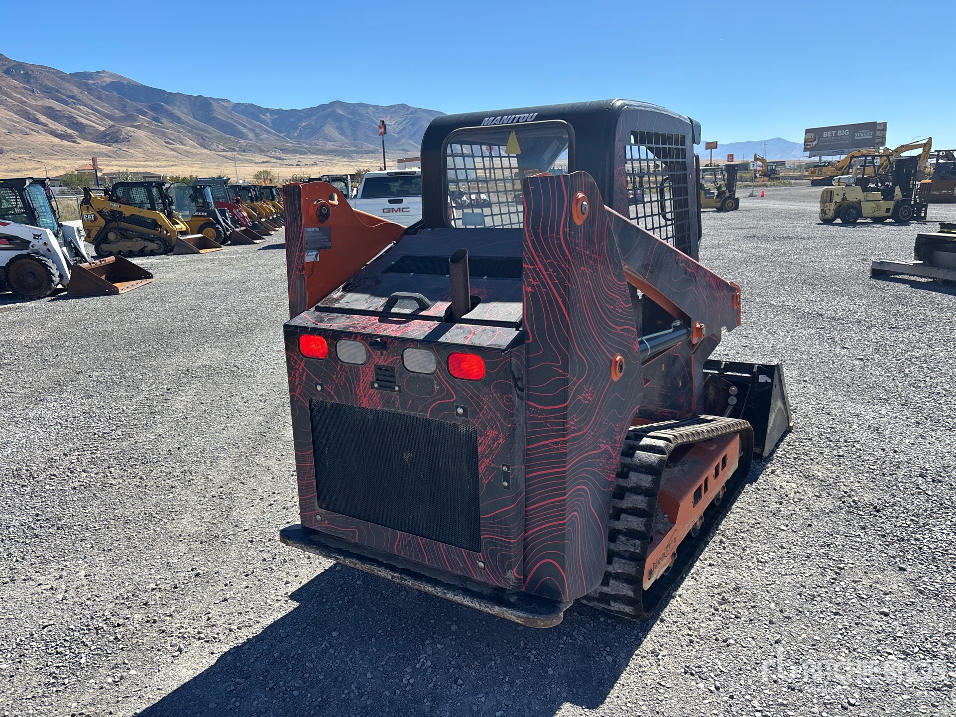 2022 Manitou 1050RT