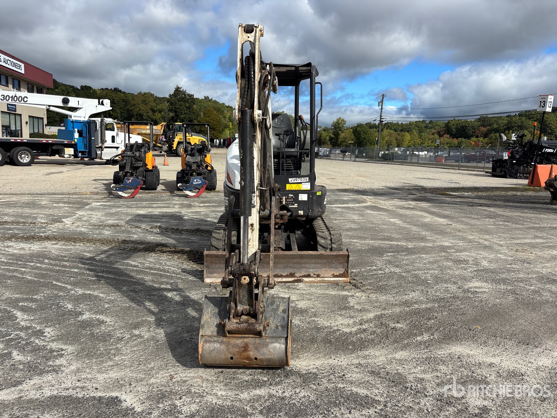 2020 Bobcat E26