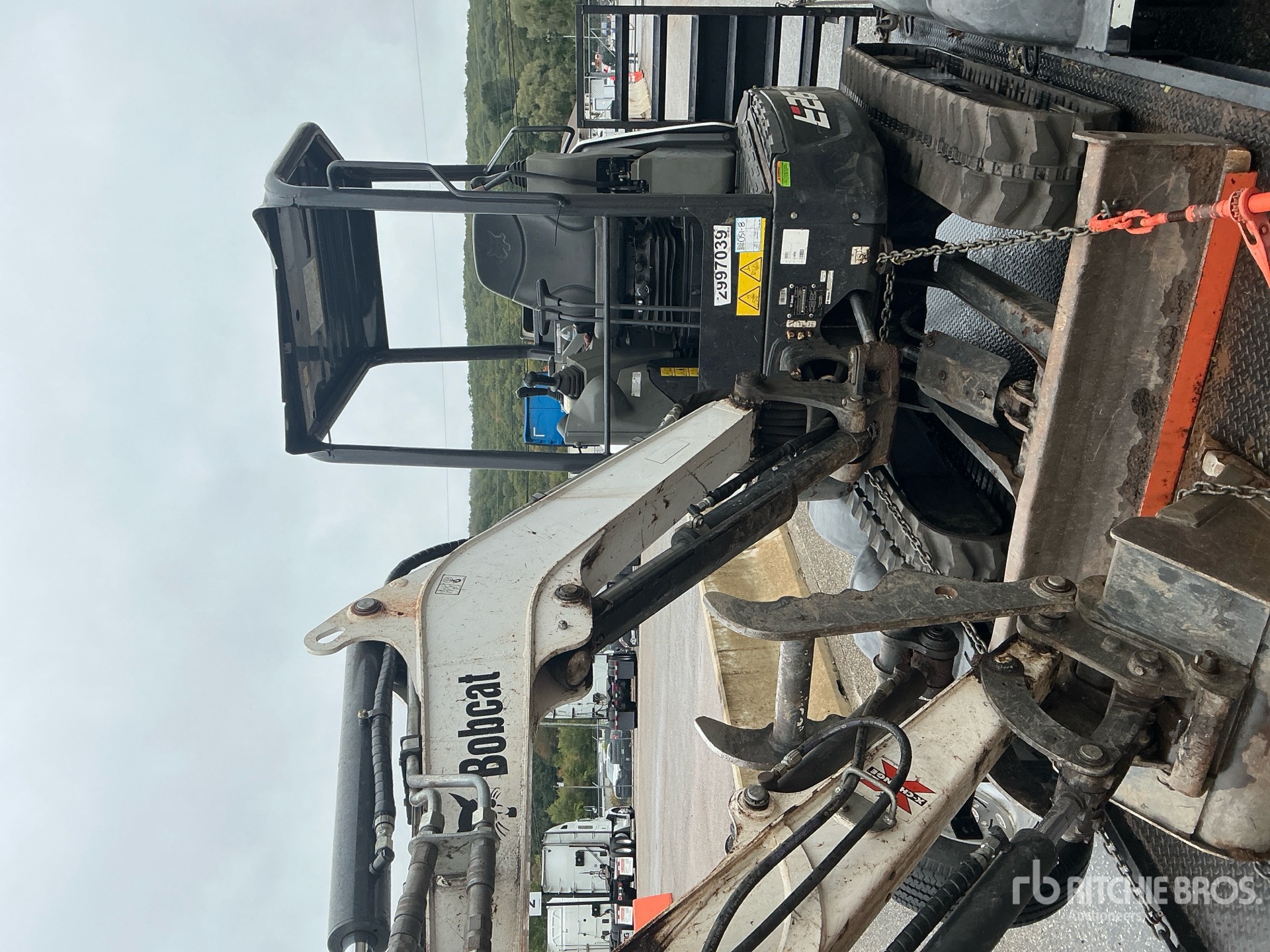 2020 Bobcat E26
