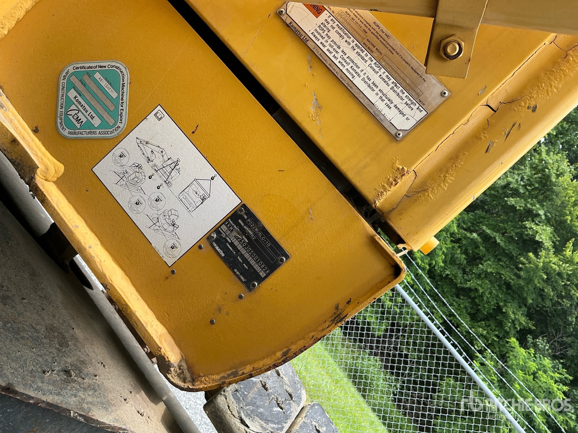 Photo of a 2014 Komatsu PC228USLC-10