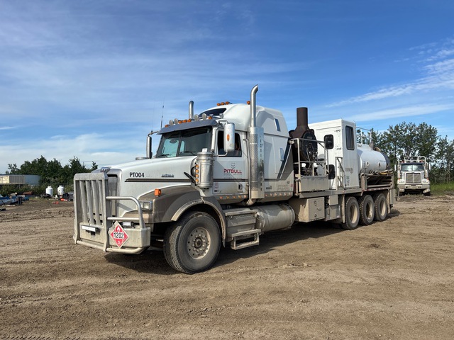 2013 Western Star 4900SB 60 bbl 8x6 Sleeper Hot Oil Truck