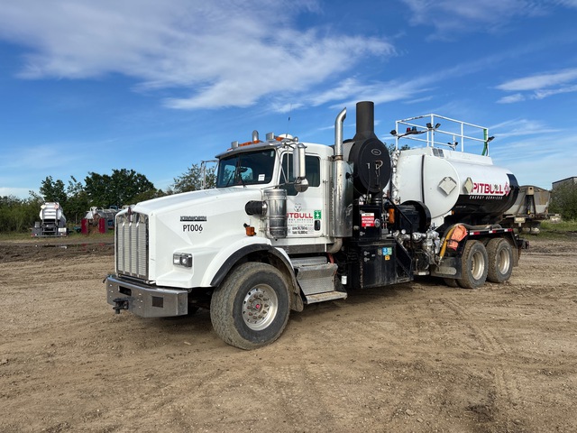 2006 Kenworth T800 60 bbl 6x4 Hot Oil Truck