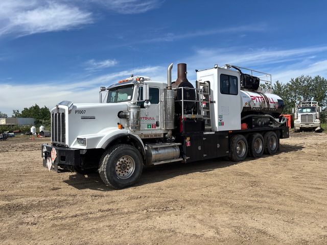 2007 Kenworth C500 88 bbl 8x6 Hot Oil Truck