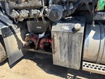 Underbody with Hydraulic Tank
