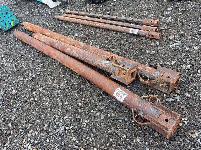 Quantity of (3) 45mm Square Drive Auger Extension (2) 3120 mm, (1) 2120 mm Auger Attachment