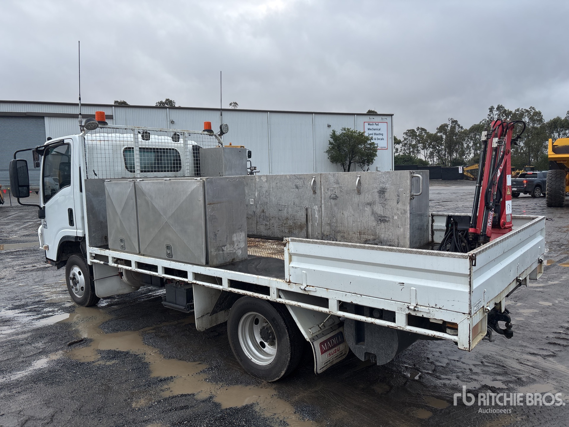 General Appearance with Picture, Right Rear Corner
