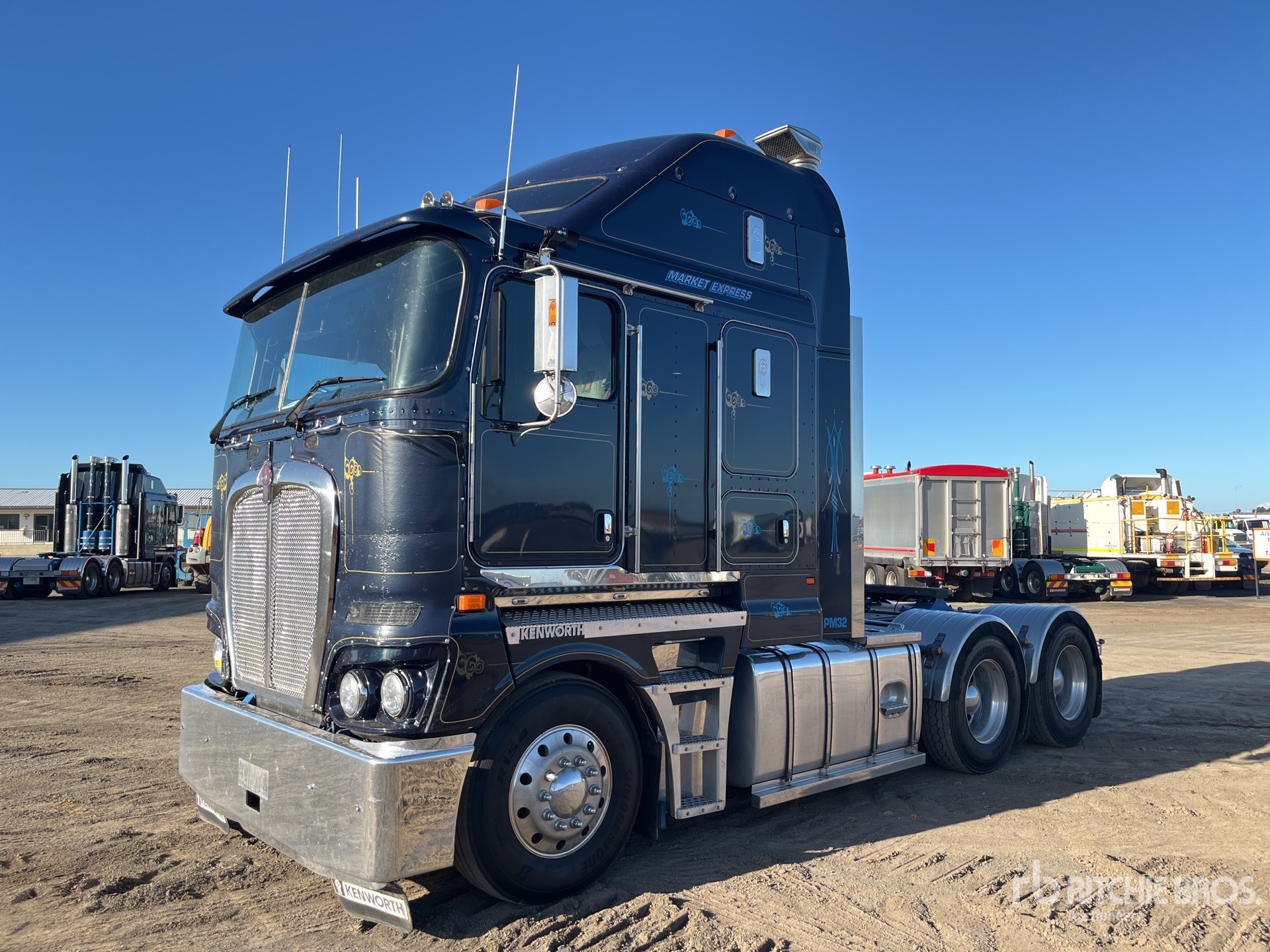 General Appearance with Picture, Right Front Corner